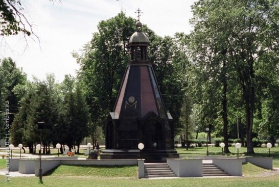  часовня и памятник воинам защитникам Руси